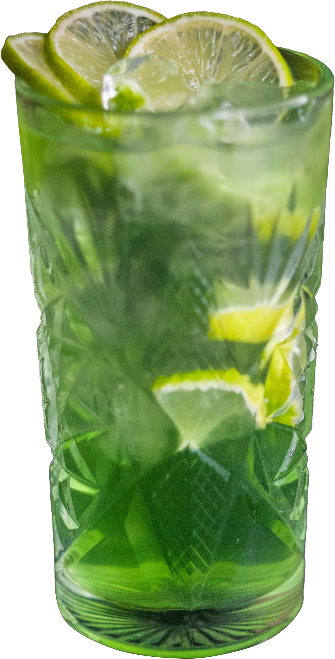green-drink-with-limes-and-mints-in-a-glass